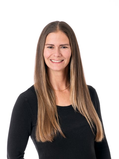 Amy Higgins.jpg