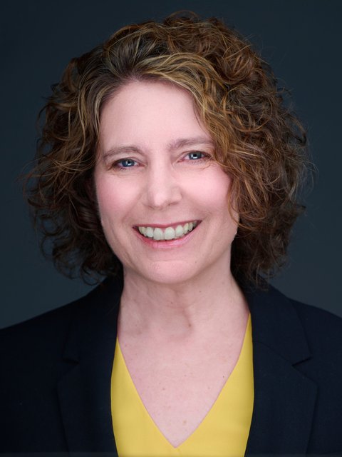 Suzanne McMahon new pic.jpg