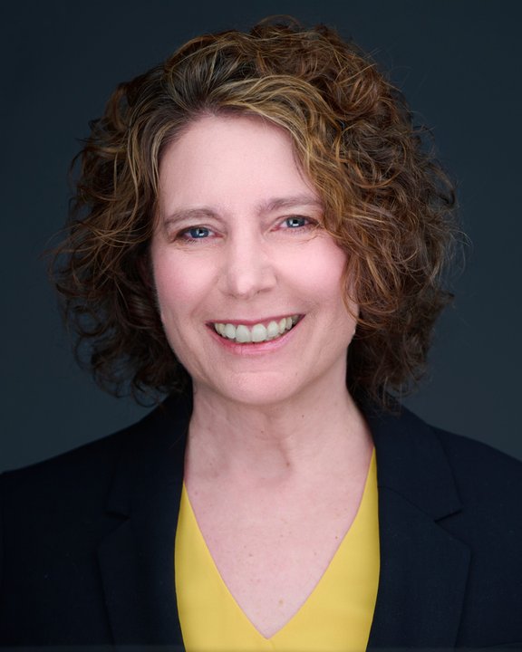 Suzanne McMahon new pic.jpg